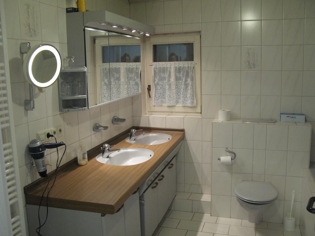 Pension & Apartments Linkemuehle Niederfell 客房 照片